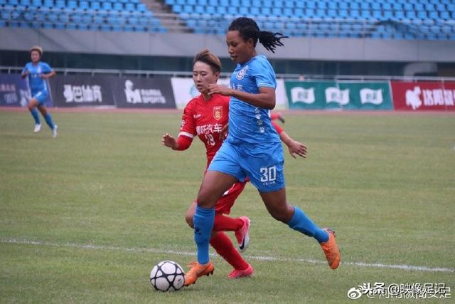 中国球员在美被拘留，篮协应积极介入